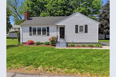 16 Hamilton Ave, Milford, MA 01757 - Photo 2