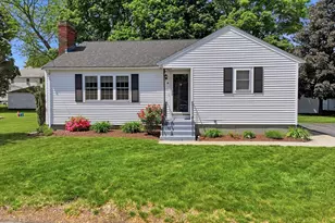 16 Hamilton Ave, Milford, MA 01757 - Photo 2