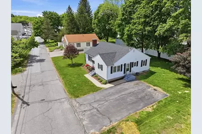 16 Hamilton Ave, Milford, MA 01757 - Photo 42