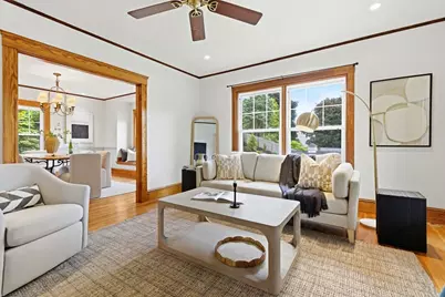 15 Ellis St, Woburn, MA 01801 - Photo 6