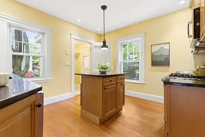 15 Ellis St, Woburn, MA 01801 - Photo 14