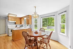 10 Jacks Way, Franklin, MA 02038 - Photo 2
