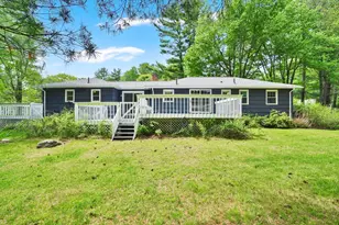 71 Leonard St, Northampton, MA 01053 - Photo 2