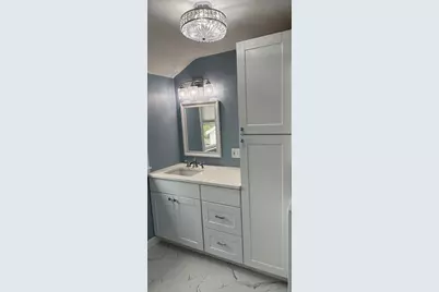 19 Brinsley St, Quincy, MA 02169 - Photo 14