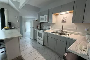 295 Cory St, Fall River, MA 02720 - Photo 20