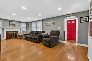 74 Highland St, Boston, MA 02136 - Photo 12