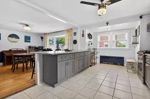 74 Highland St, Boston, MA 02136 - Photo 6