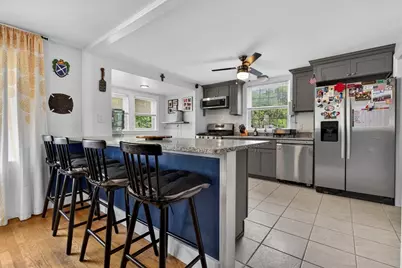 74 Highland St, Boston, MA 02136 - Photo 8