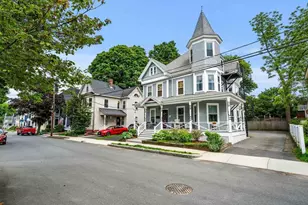 25 Barton St, Newburyport, MA 01950 - Photo 20