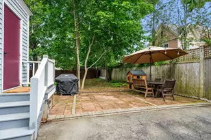 25 Barton St, Newburyport, MA 01950 - Photo 24