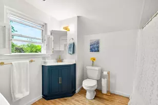 25 Barton St, Newburyport, MA 01950 - Photo 16