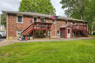100 Mary Ln, Bridgewater, MA 02324 - Photo 4