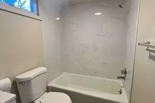 165 Glendale Ave, Malden, MA 02148 - Photo 8