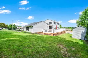 35 Anvil St, Agawam, MA 01030 - Photo 4