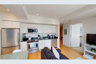 2 Earhart #1006, Cambridge, MA 02141 - Photo 4
