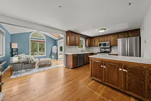 10 Upland Rd, Danvers, MA 01923 - Photo 6