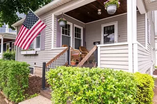 8 Highland St, Peabody, MA 01960 - Photo 2