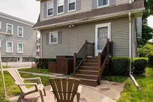 8 Highland St, Peabody, MA 01960 - Photo 30