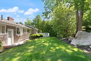 389 Porter St, Melrose, MA 02176 - Photo 4