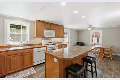 43 Long Plain Rd, Leverett, MA 01054 - Photo 12