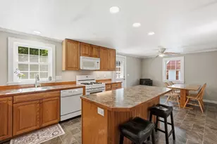 43 Long Plain Rd, Leverett, MA 01054 - Photo 12