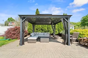 718R Cabot St, Beverly, MA 01915 - Photo 36