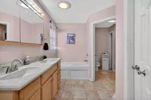 16A Burghardt St, Worcester, MA 01604 - Photo 22