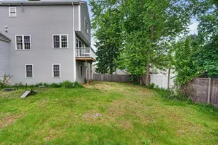 16A Burghardt St, Worcester, MA 01604 - Photo 32