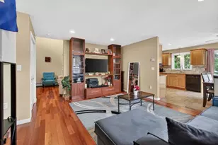 16A Burghardt St, Worcester, MA 01604 - Photo 16