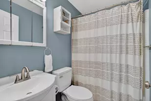 16A Burghardt St, Worcester, MA 01604 - Photo 28