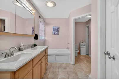16A Burghardt St, Worcester, MA 01604 - Photo 22