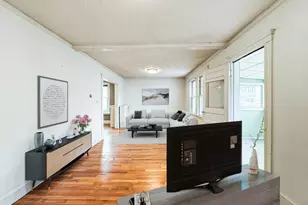18 Wheelwright, Medford, MA 02155 - Photo 2