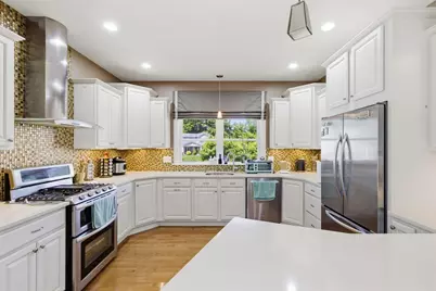 5 Charles View Ln #5, Medway, MA 02053 - Photo 6