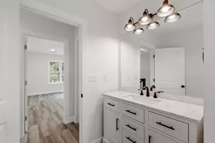 697 Westminster Hill Rd, Fitchburg, MA 01420 - Photo 26