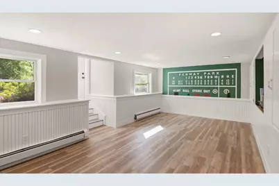 256 Linden St, Hamilton, MA 01982 - Photo 34