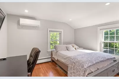 256 Linden St, Hamilton, MA 01982 - Photo 30
