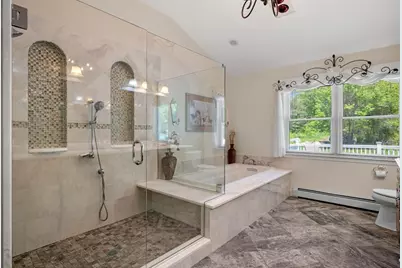 9 Oxford Rd, Gloucester, MA 01930 - Photo 18