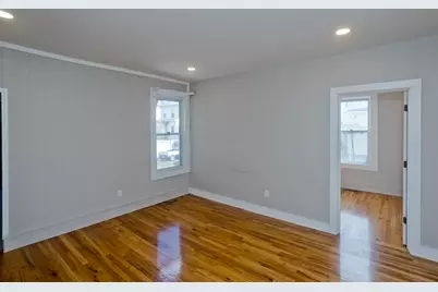 13 Hampden St, Westfield, MA 01085 - Photo 26