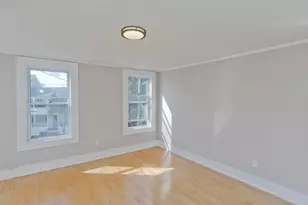 13 Hampden St, Westfield, MA 01085 - Photo 6