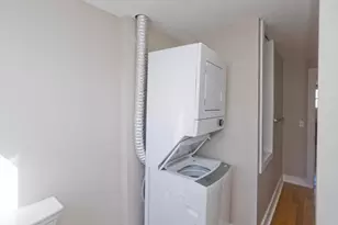 13 Hampden St, Westfield, MA 01085 - Photo 38