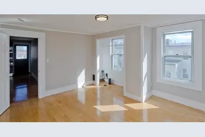 13 Hampden St, Westfield, MA 01085 - Photo 8