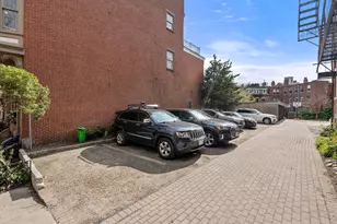 40 Chestnut St, Boston, MA 02129 - Photo 24