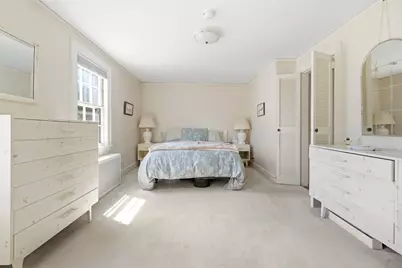 102 Oakdale Road, Newton, MA 02461 - Photo 10