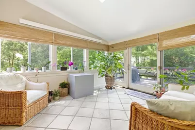 102 Oakdale Road, Newton, MA 02461 - Photo 12