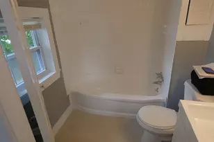 94 Maple St, Gardner, MA 01440 - Photo 18
