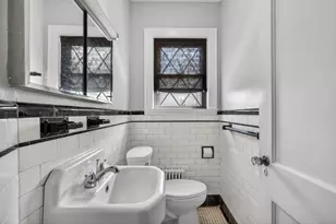 28 Thurlow Ave, Revere, MA 02151 - Photo 16