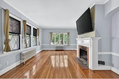 28 Thurlow Ave, Revere, MA 02151 - Photo 6