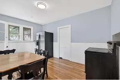 28 Thurlow Ave, Revere, MA 02151 - Photo 14