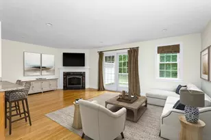 49 Beaver St, Franklin, MA 02038 - Photo 2