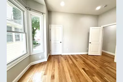 56 Pinckney St #1, Somerville, MA 02145 - Photo 10